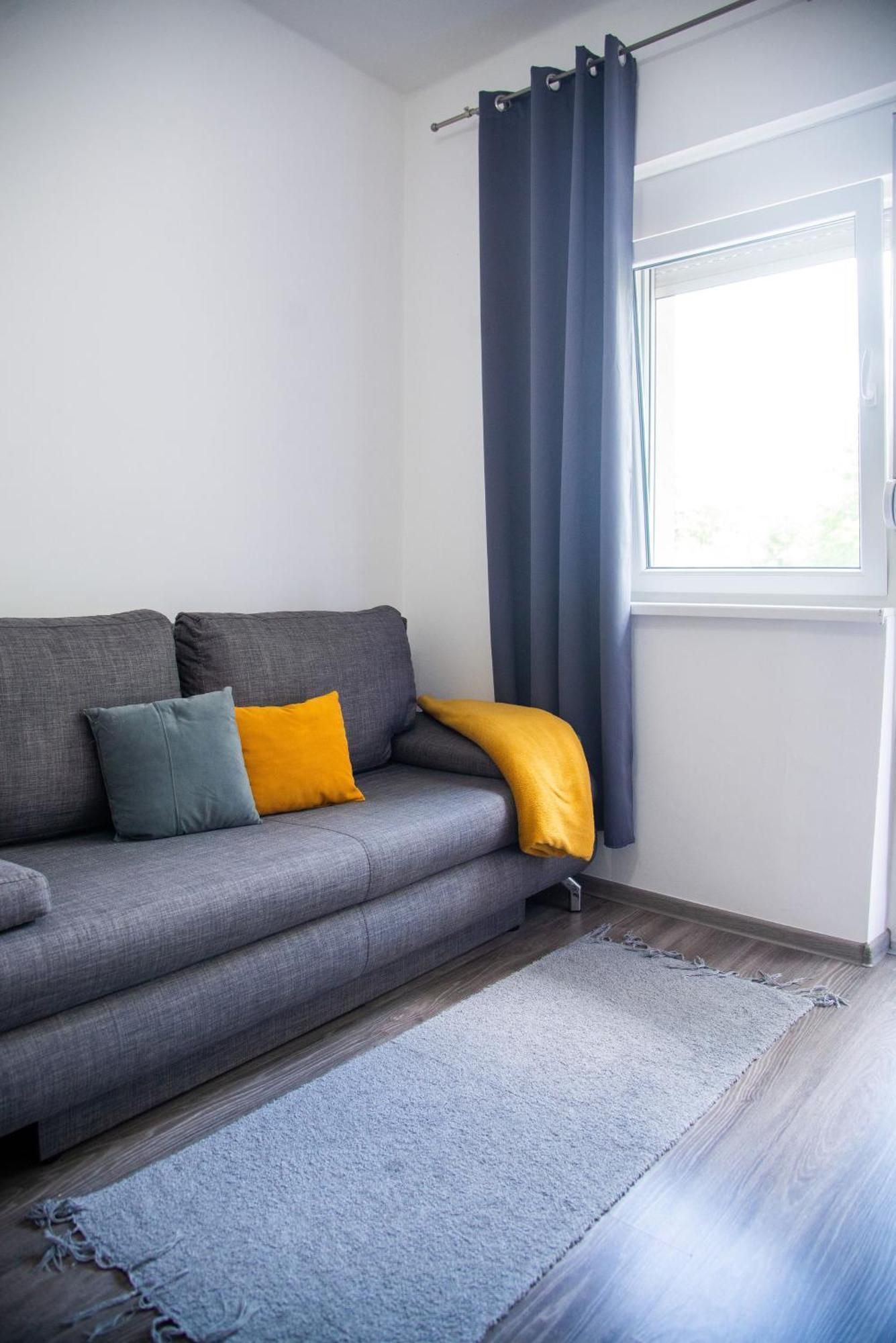 Apartmani Maslacak Vrdnik Eksteriør bilde