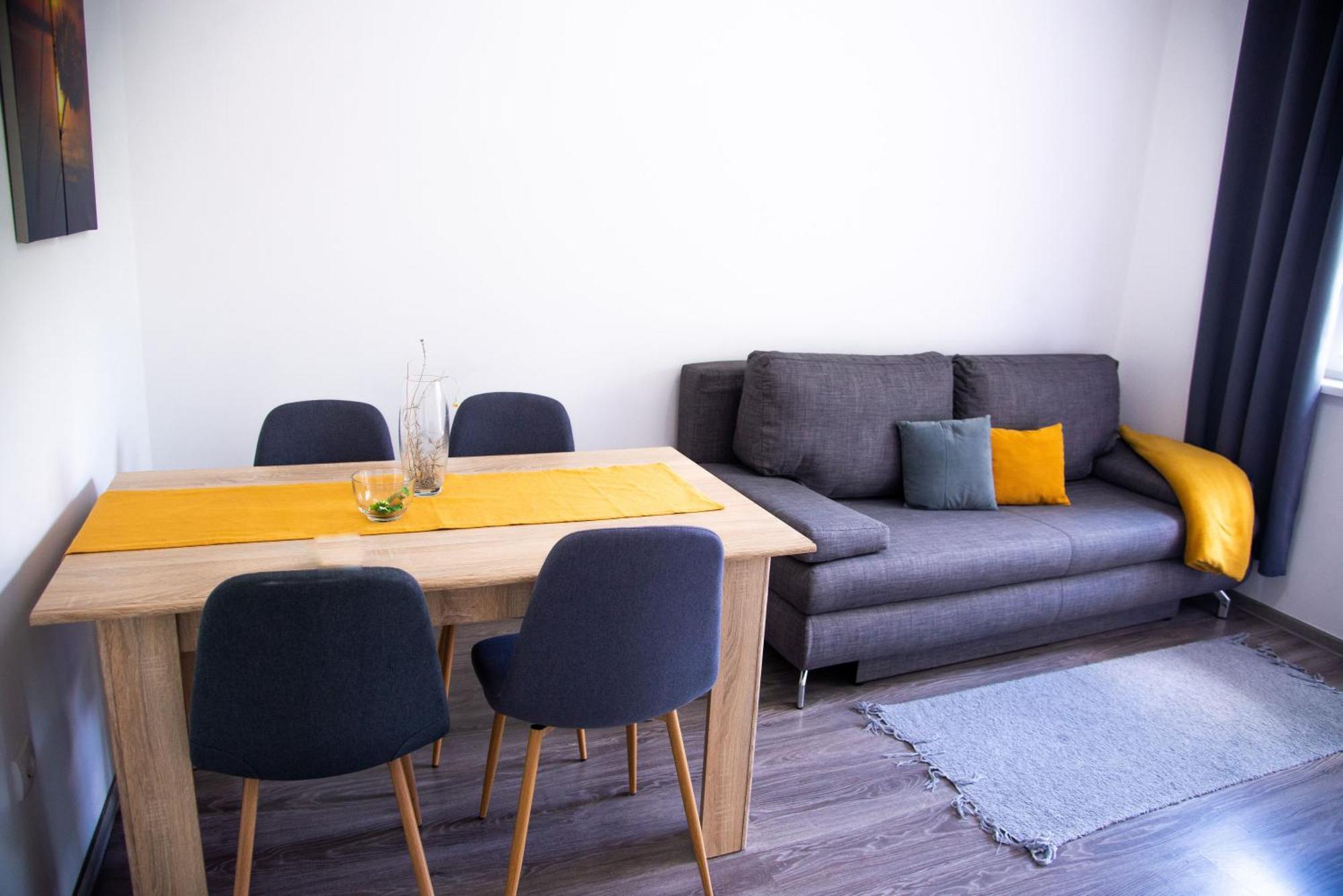 Apartmani Maslacak Vrdnik Eksteriør bilde
