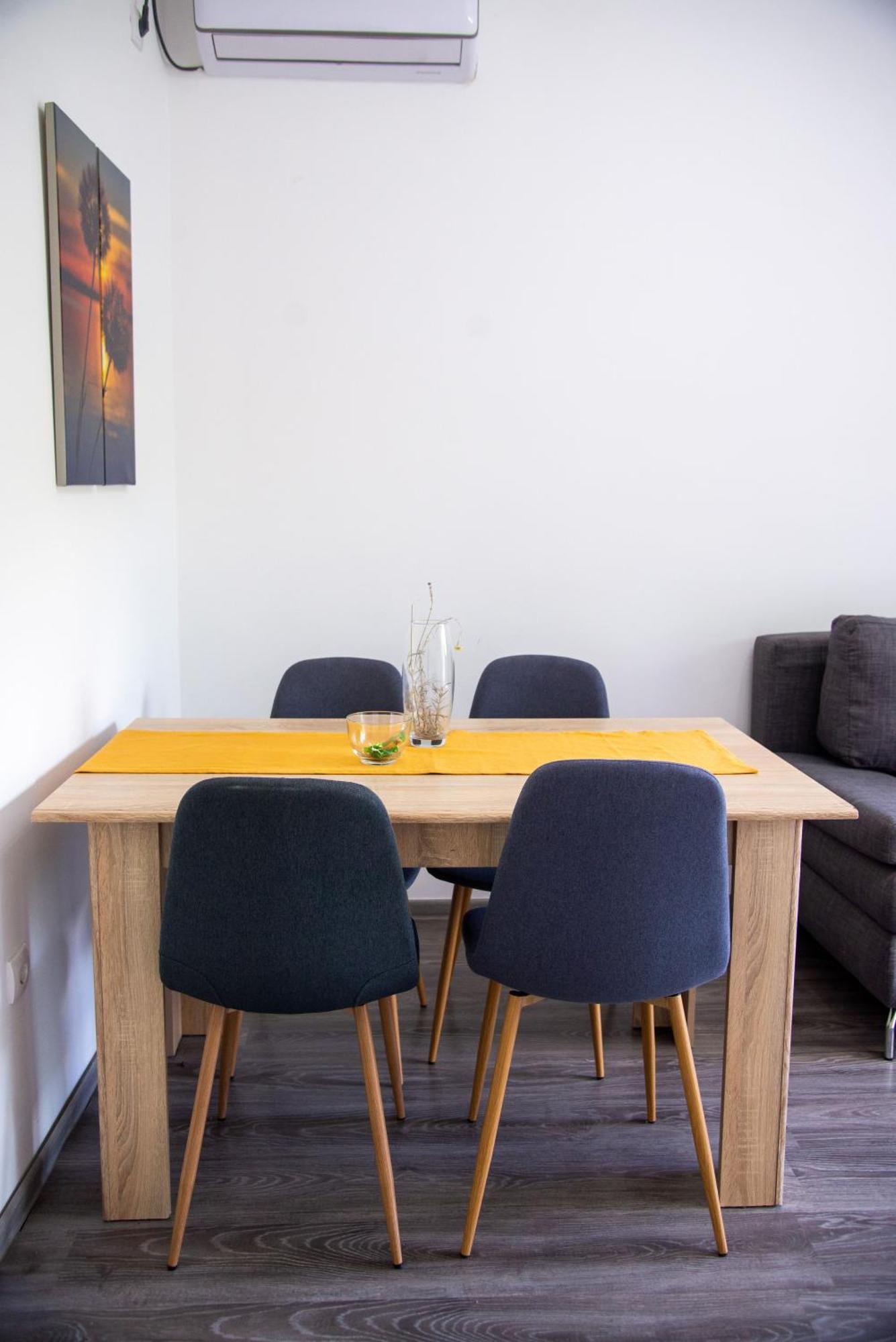 Apartmani Maslacak Vrdnik Eksteriør bilde