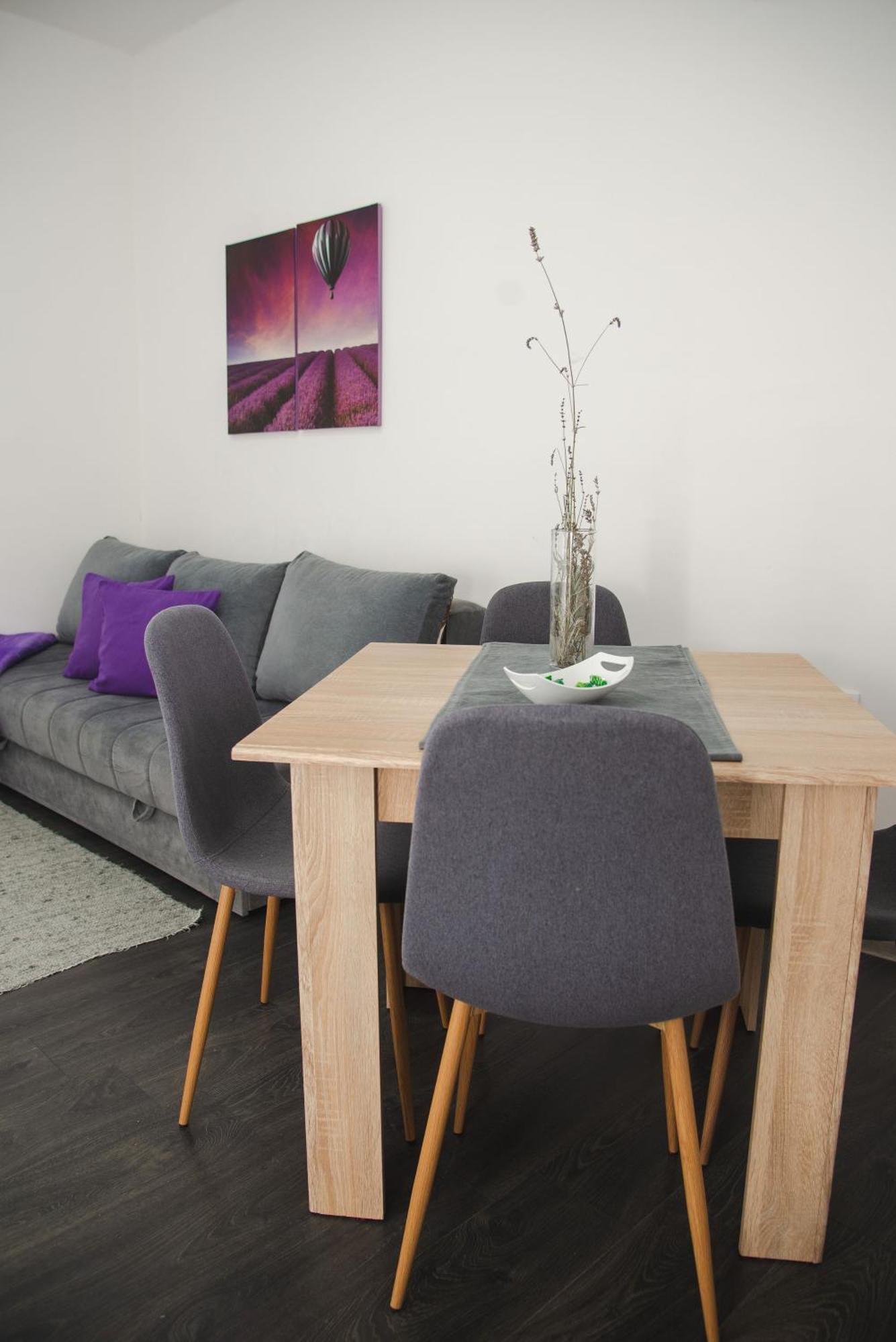 Apartmani Maslacak Vrdnik Eksteriør bilde